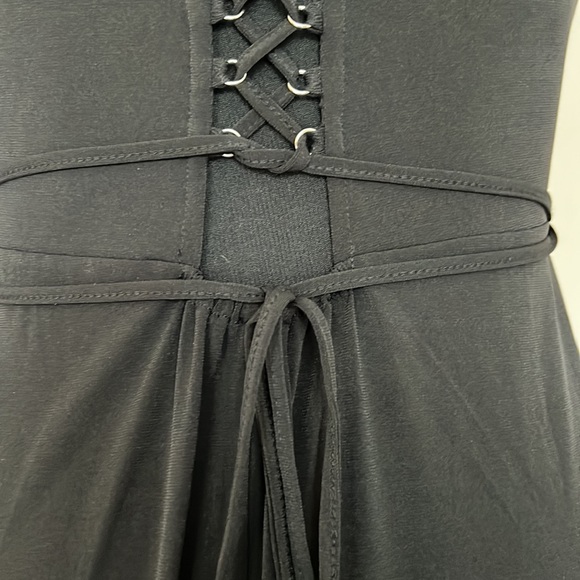 Forever 21 full length, lace up back, dress 1X - Picture 5 of 6